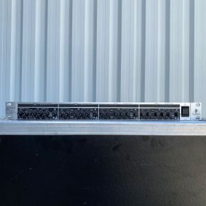 Behringer XR4400