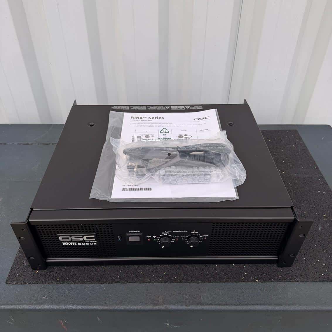 QSC RMX5050a - ex-demo - Image 3