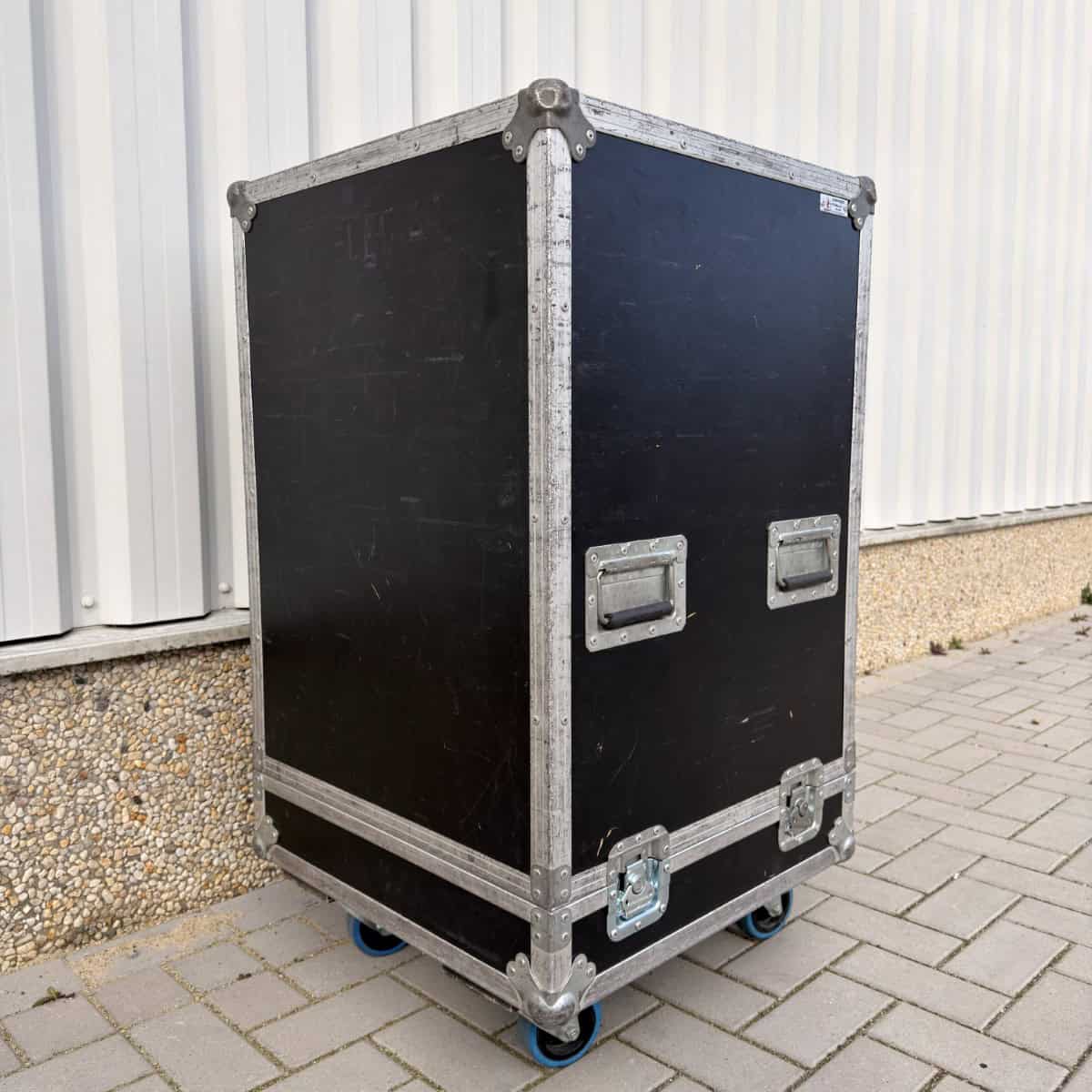 Stolp case + inner amplifier racks - Image 6