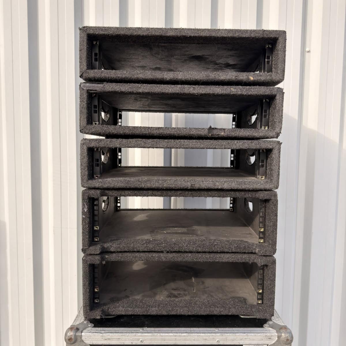 Stolp case + inner amplifier racks - Image 3