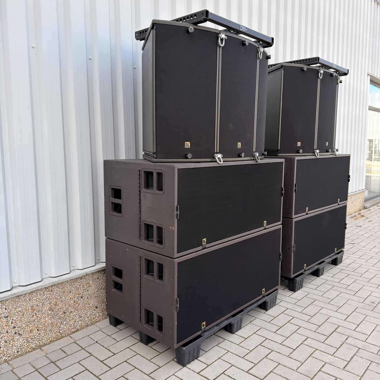 L-Acoustics ARCS II (6) + SB28 (4) - Image 2