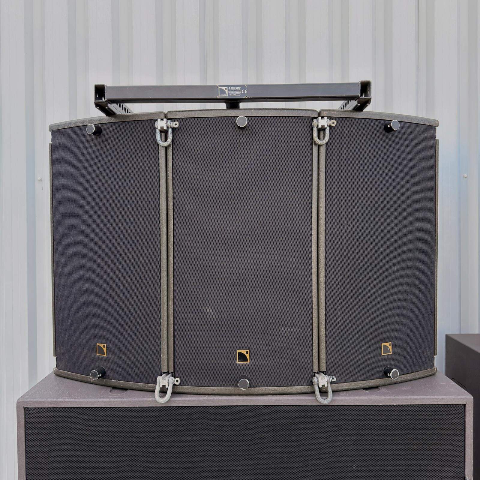 L-Acoustics ARCS II (6) + SB28 (4) - Image 3