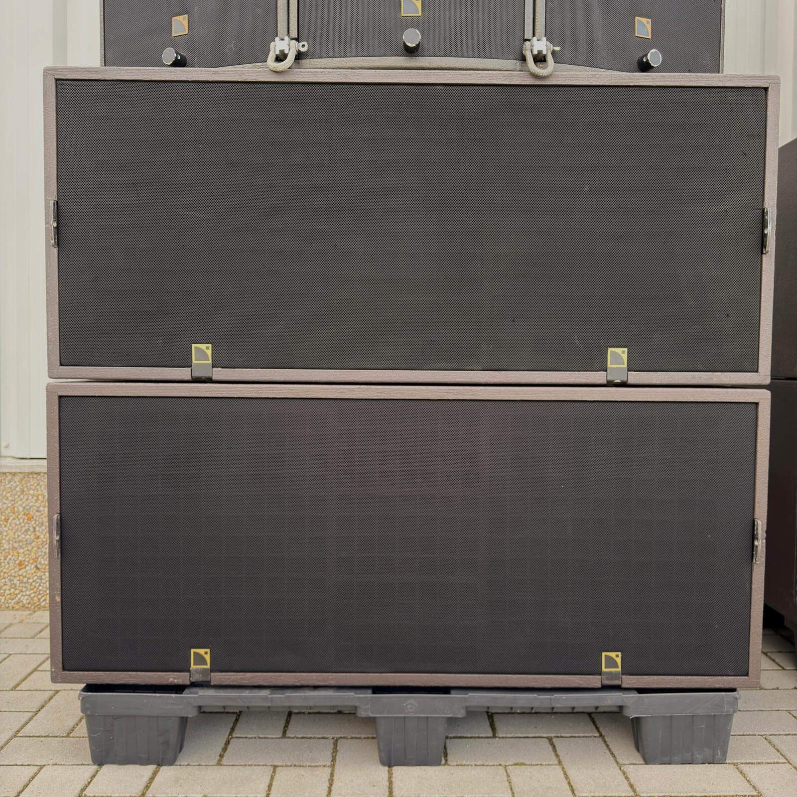 L-Acoustics ARCS II (6) + SB28 (4) - Image 6