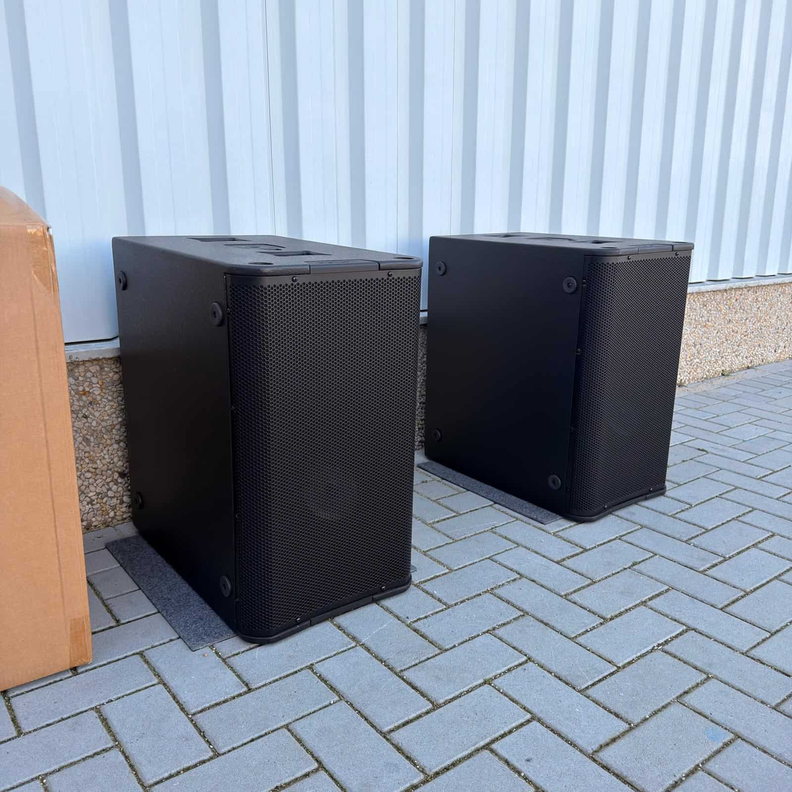 QSC AP-212sw